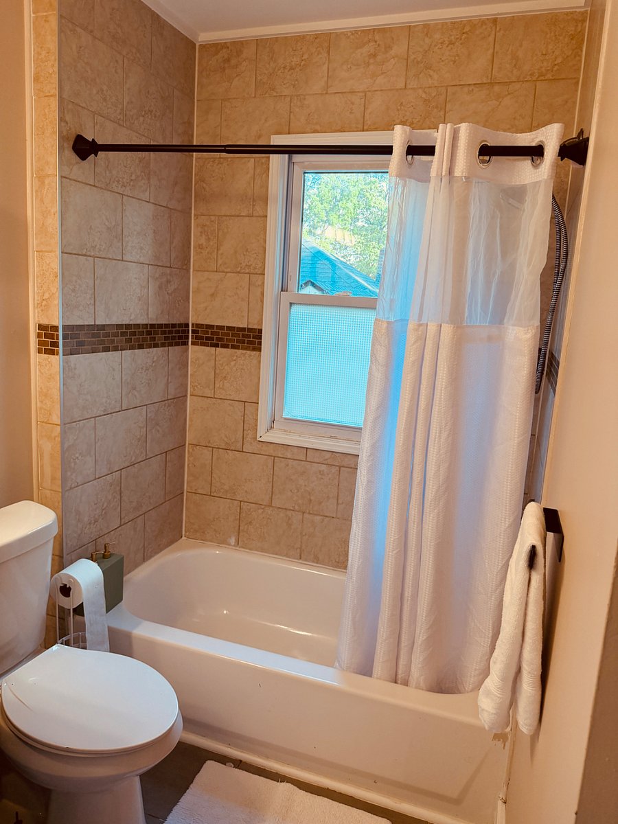 Furnished Finder property 1010746_1 photo 14