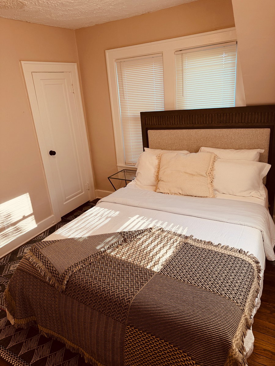 Furnished Finder property 1010746_1 photo 20