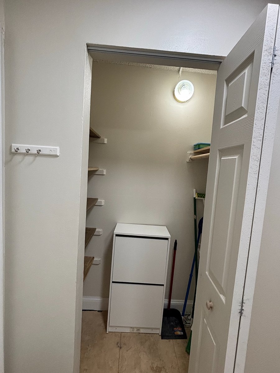 Pantry/storage