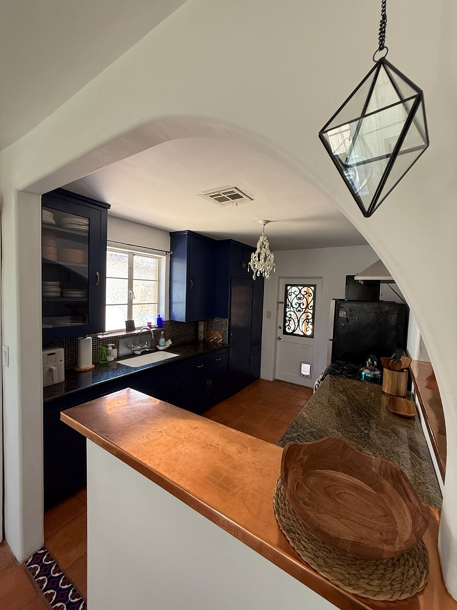 Furnished Finder property 1010753_1 photo 12