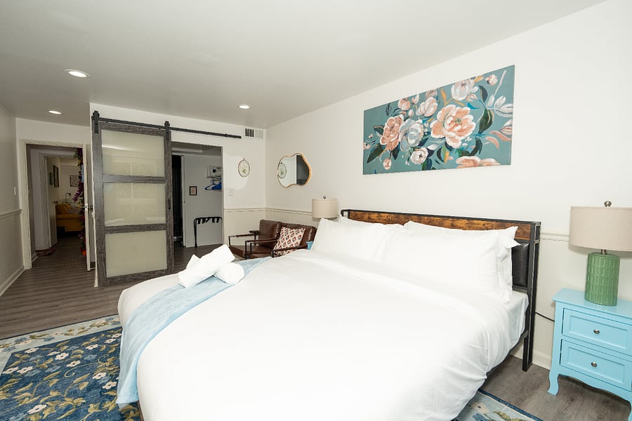 Primary Bedroom with California King Bed and Walk in closet