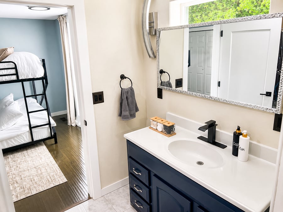 Furnished Finder property 1010772_1 photo 15