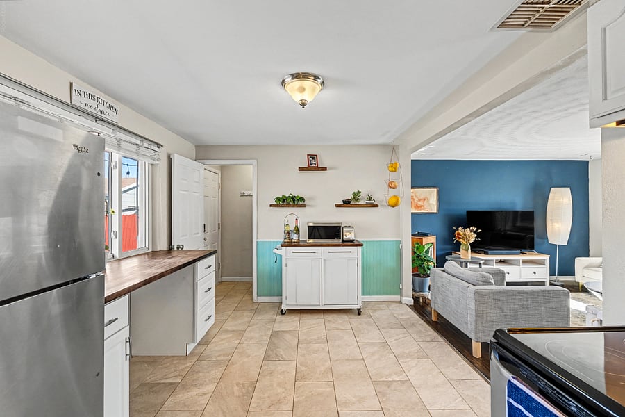 Furnished Finder property 1010773_1 photo 18