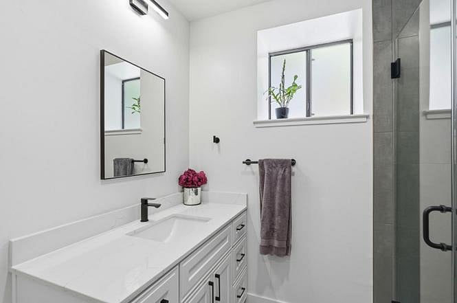 Furnished Finder property 1010786_1 photo 2
