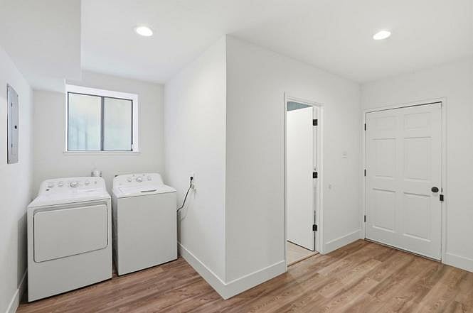 Furnished Finder property 1010786_1 photo 14