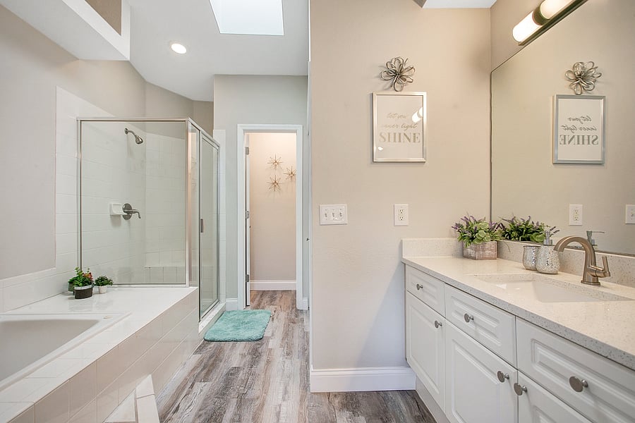 Furnished Finder property 1010792_1 photo 16