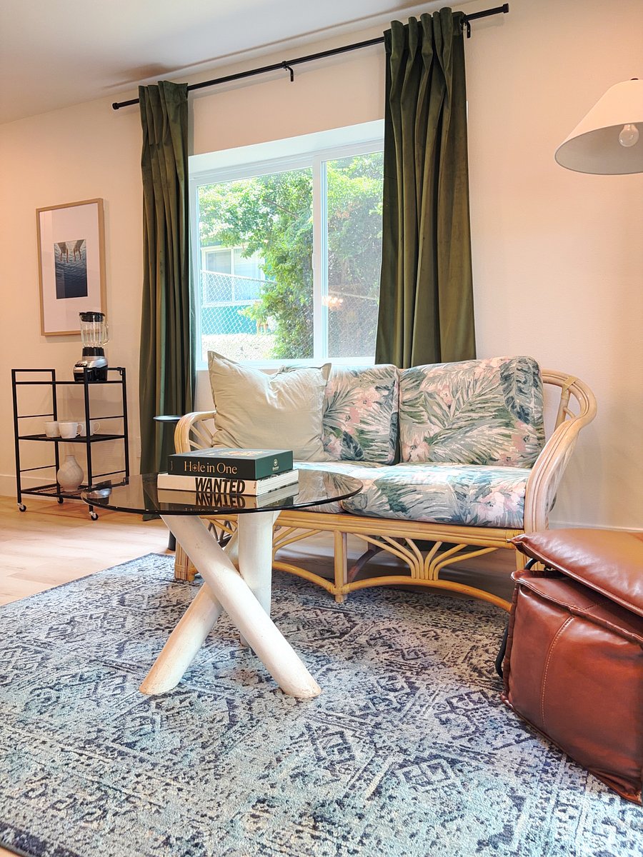 Furnished Finder property 1010798_1 photo 2