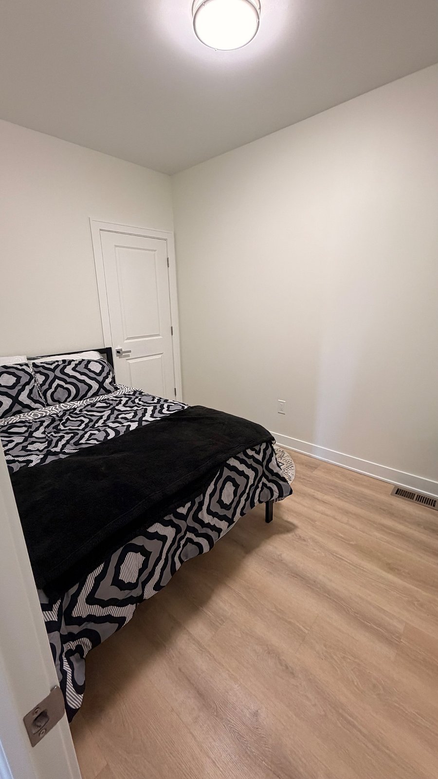 Furnished Finder property 1010800_1 photo 5