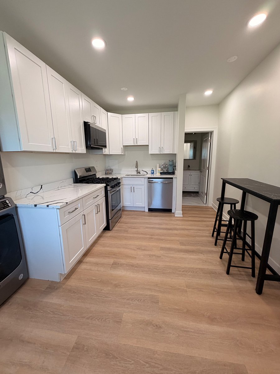 Furnished Finder property 1010800_1 photo 9