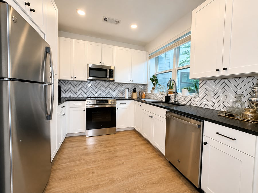Furnished Finder property 1010802_1 photo 9