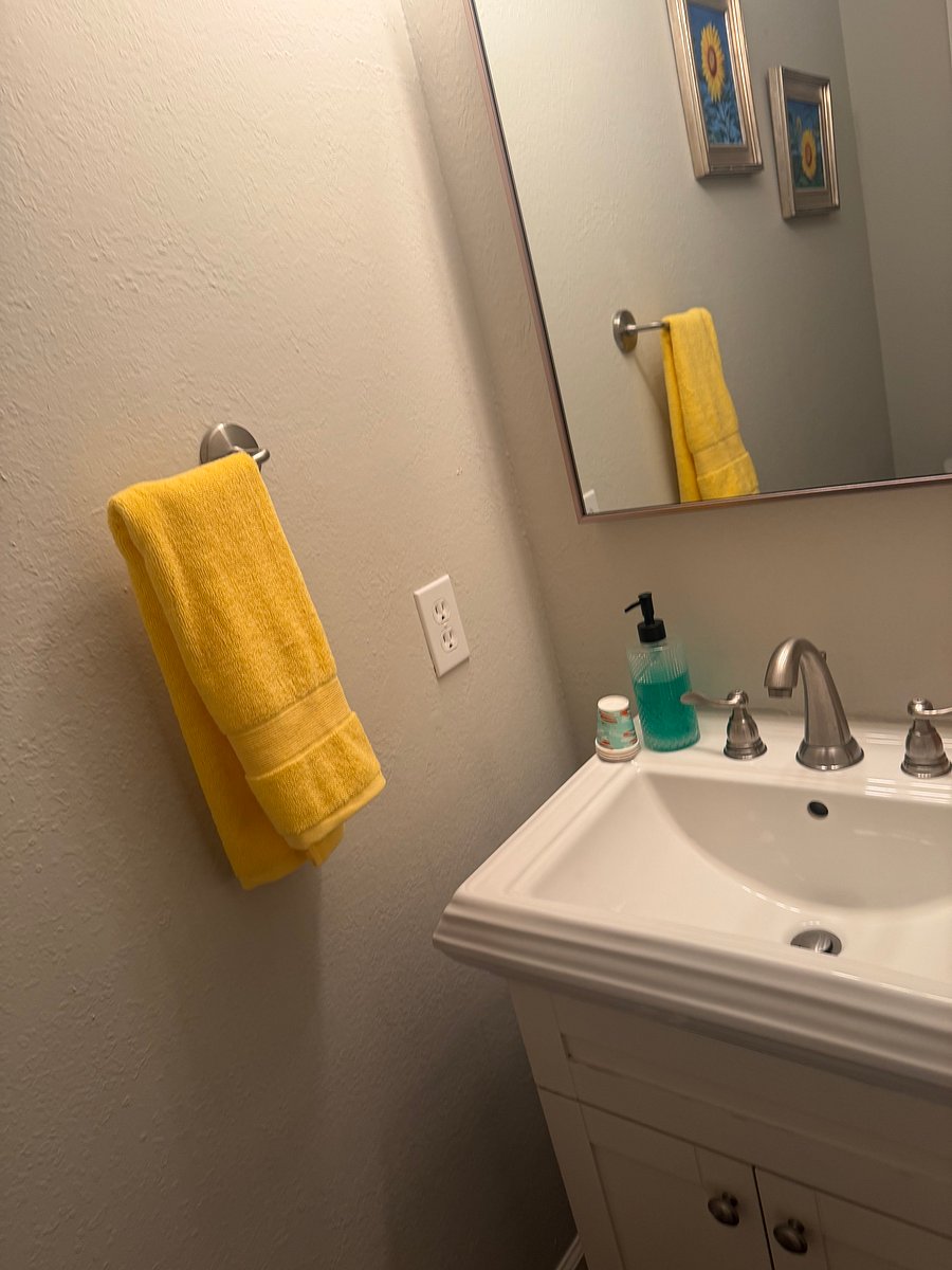 Downstairs half bath