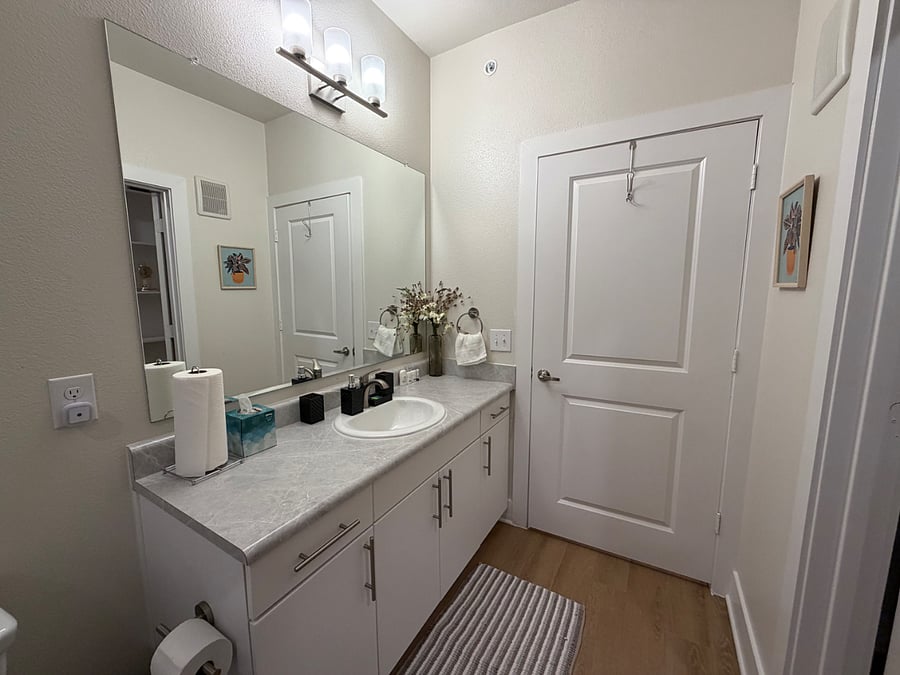 Furnished Finder property 1010805_1 photo 24
