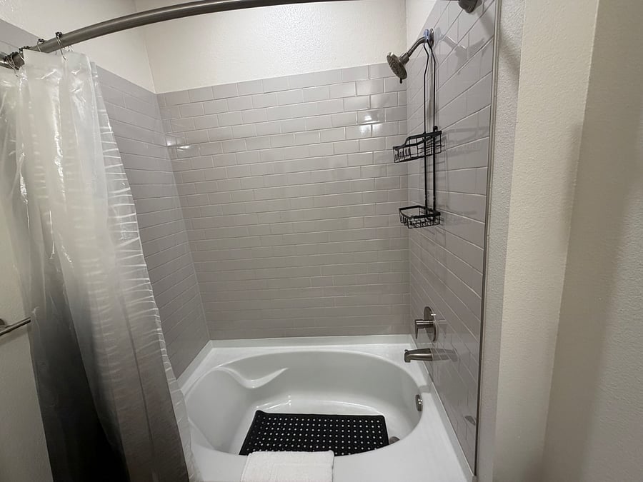 Furnished Finder property 1010805_1 photo 25