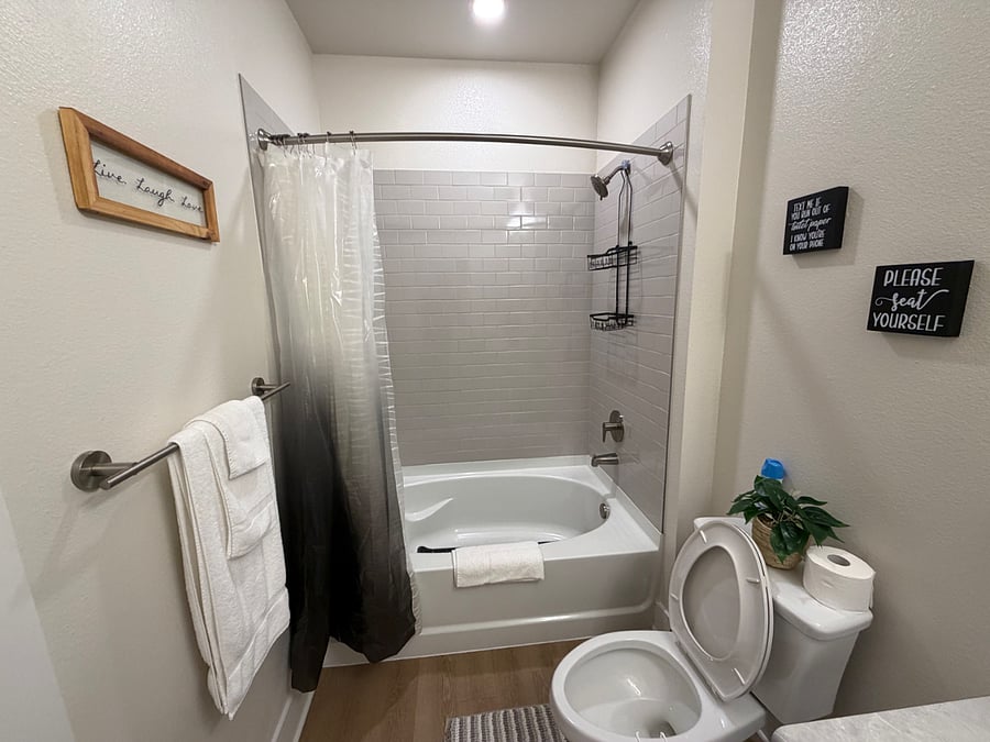 Furnished Finder property 1010805_1 photo 26