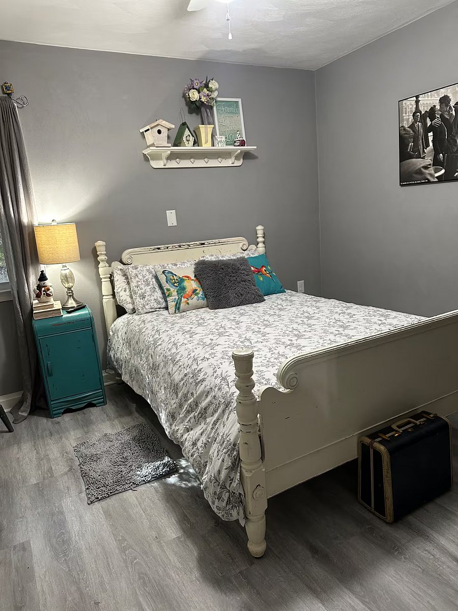 Furnished Finder property 1010806_1 photo 22