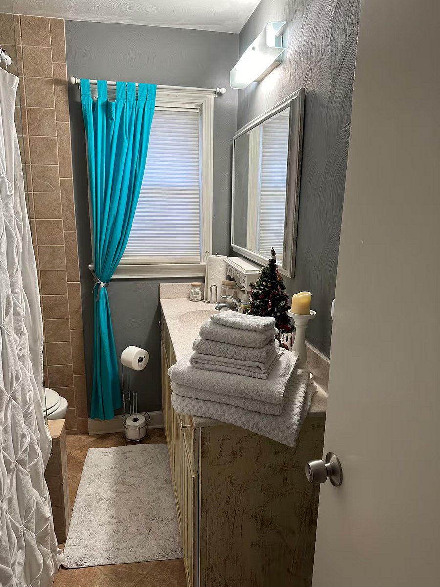 Furnished Finder property 1010806_1 photo 50