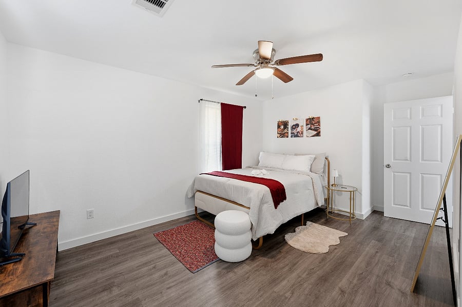 Furnished Finder property 1010807_1 photo 15