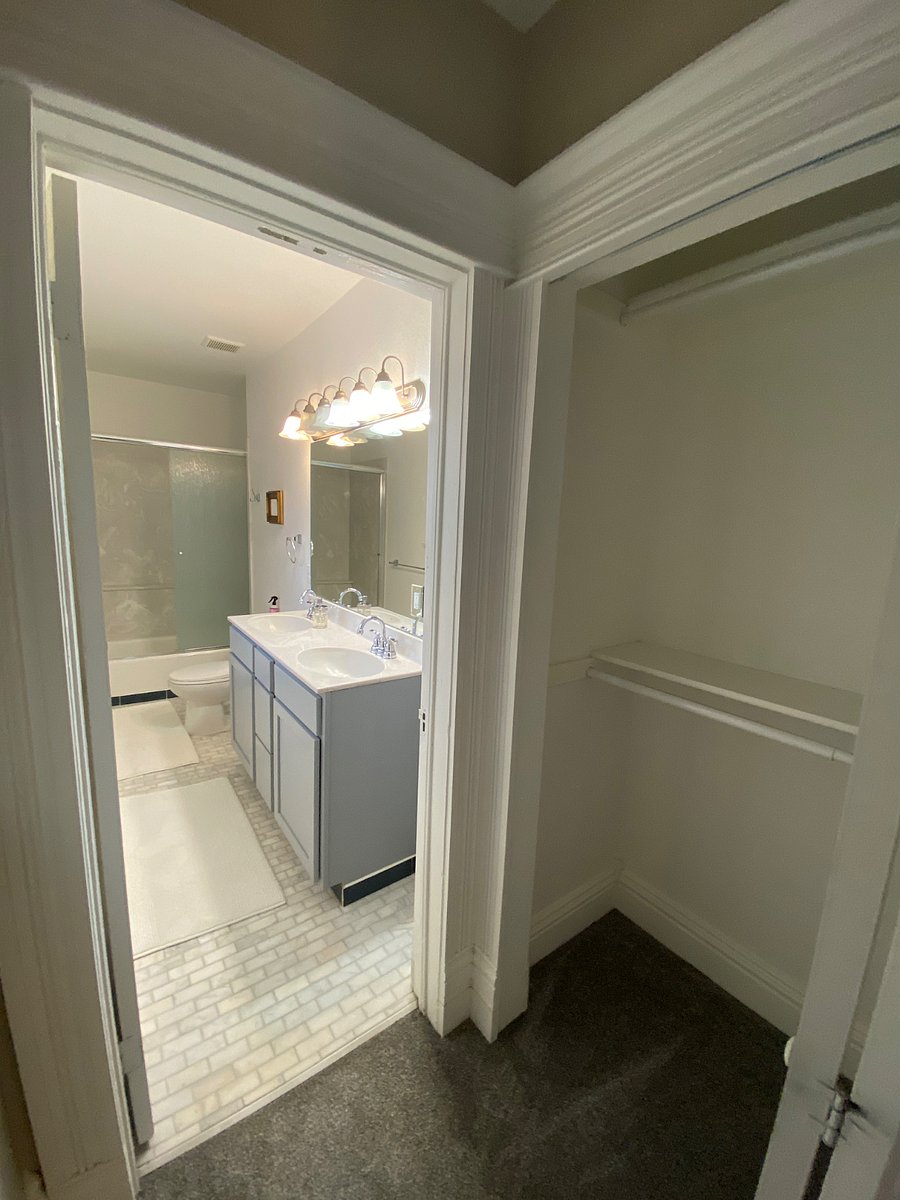 Furnished Finder property 1010810_3 photo 31