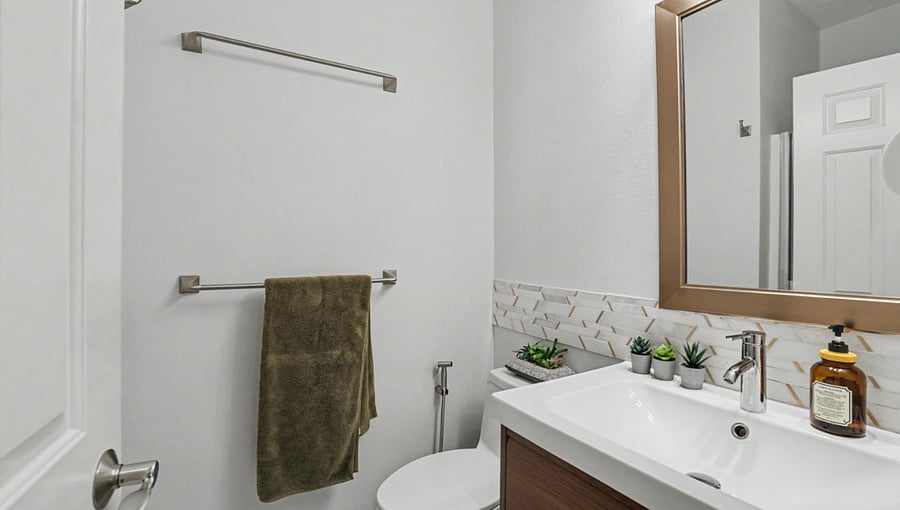 Furnished Finder property 1010829_1 photo 15