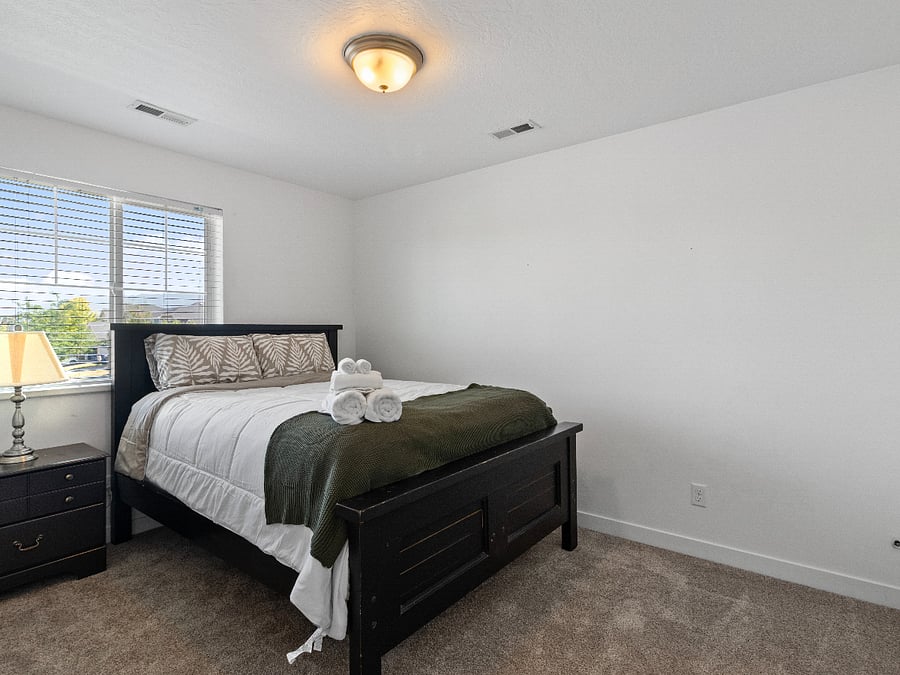 Furnished Finder property 1010840_1 photo 16
