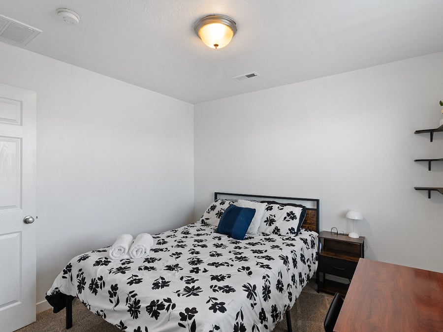 Furnished Finder property 1010840_1 photo 18