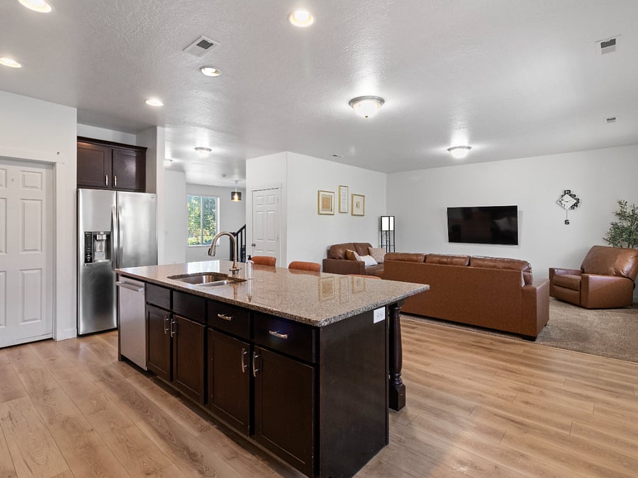 Furnished Finder property 1010840_1 photo 8