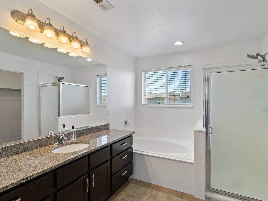 Furnished Finder property 1010840_1 photo 24