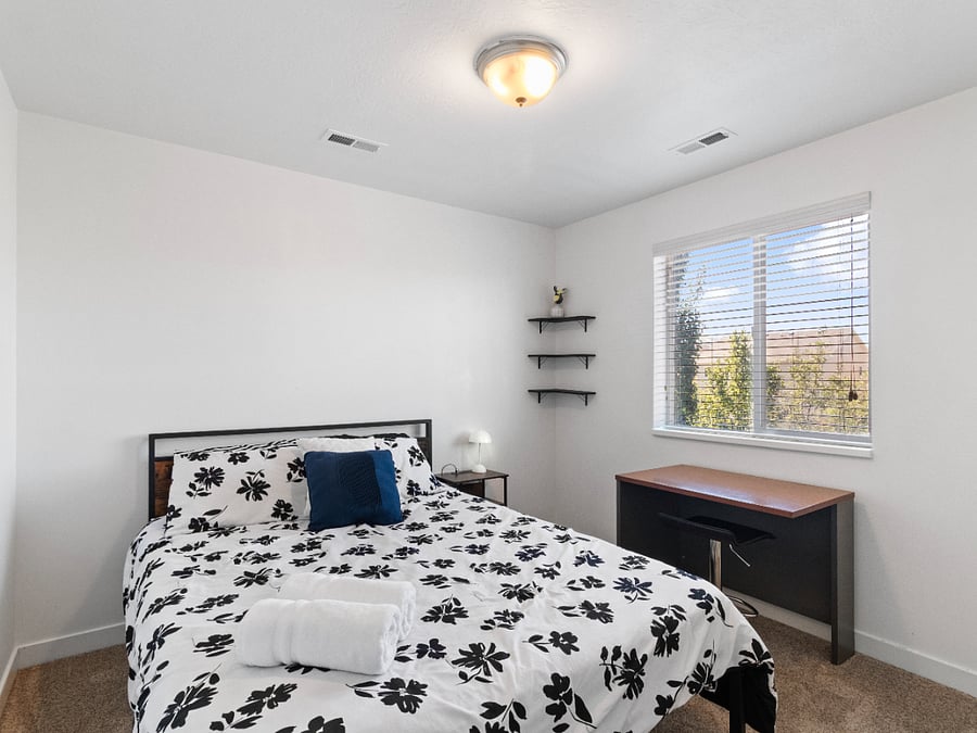 Furnished Finder property 1010840_1 photo 17