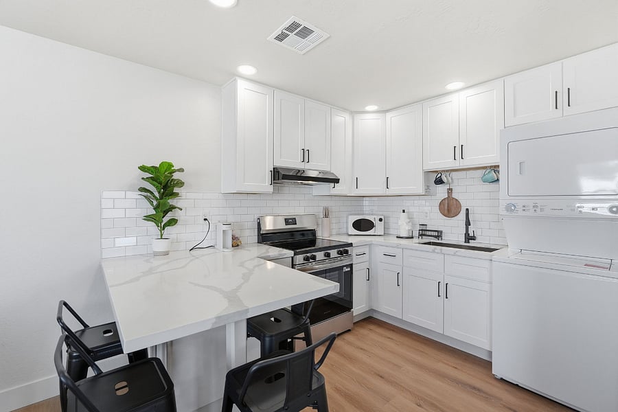 Furnished Finder property 1010845_1 photo 9
