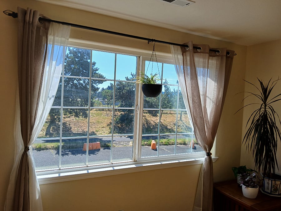 2nd bedroom (paired with study); looking out window.