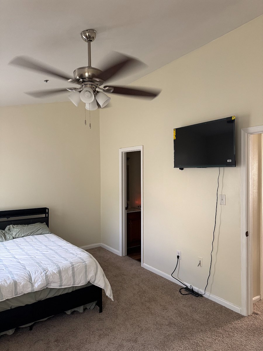 Furnished Finder property 1010860_1 photo 12
