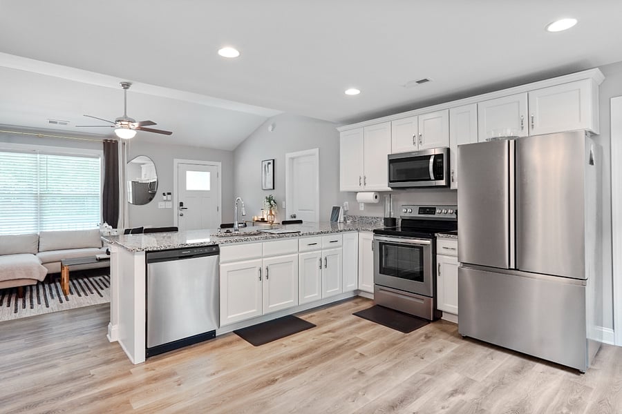 Furnished Finder property 1010867_1 photo 9