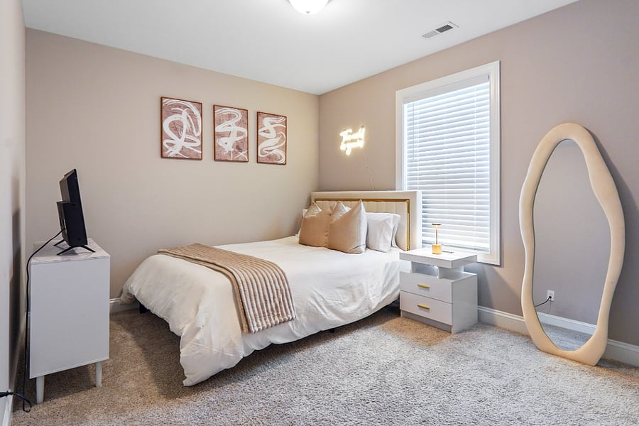 Furnished Finder property 1010867_1 photo 20
