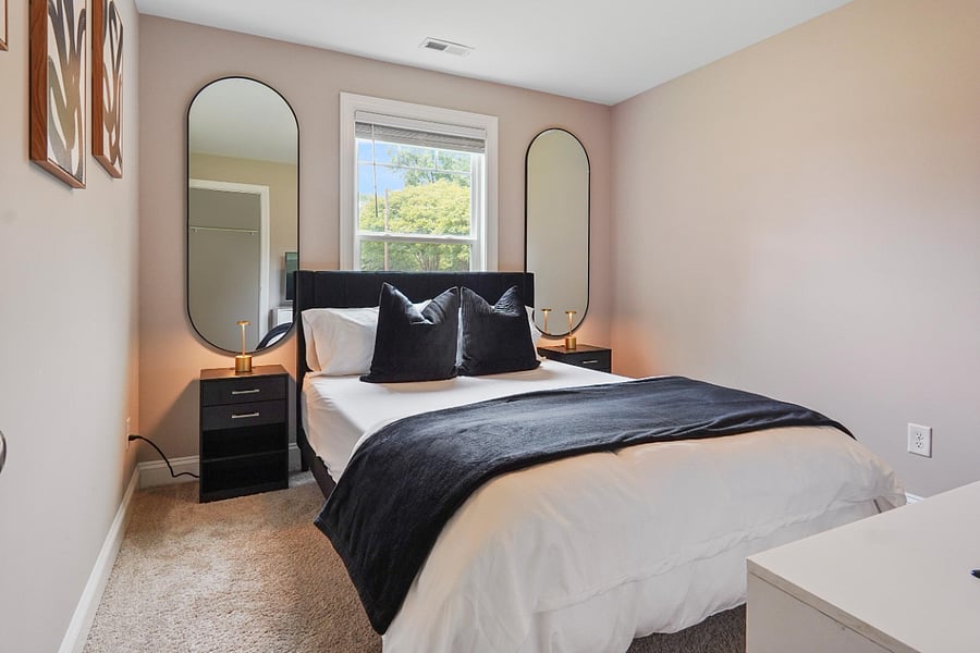 Furnished Finder property 1010867_1 photo 28