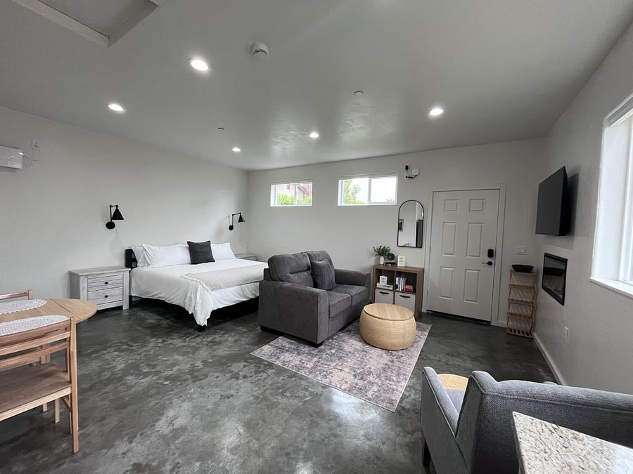 Furnished Finder property 1010870_1 photo 4