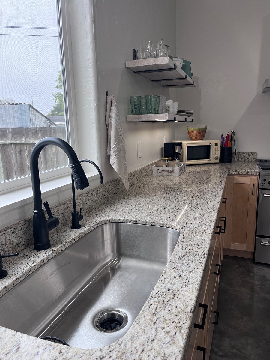 Furnished Finder property 1010870_1 photo 10