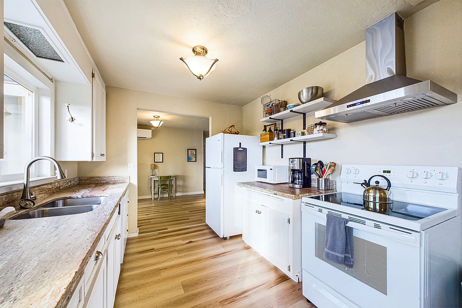 Furnished Finder property 1010870_2 photo 7