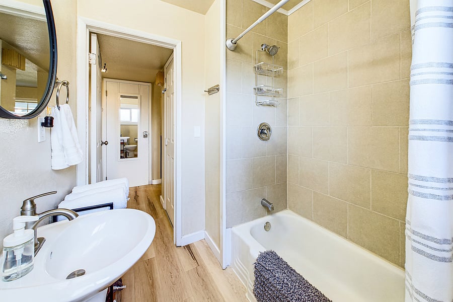 Furnished Finder property 1010870_2 photo 11