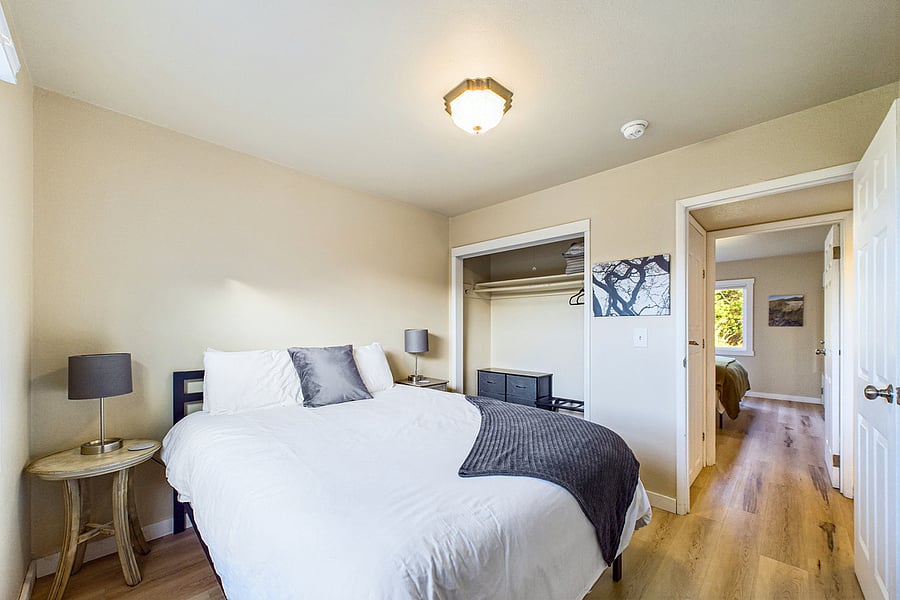 Furnished Finder property 1010870_2 photo 18