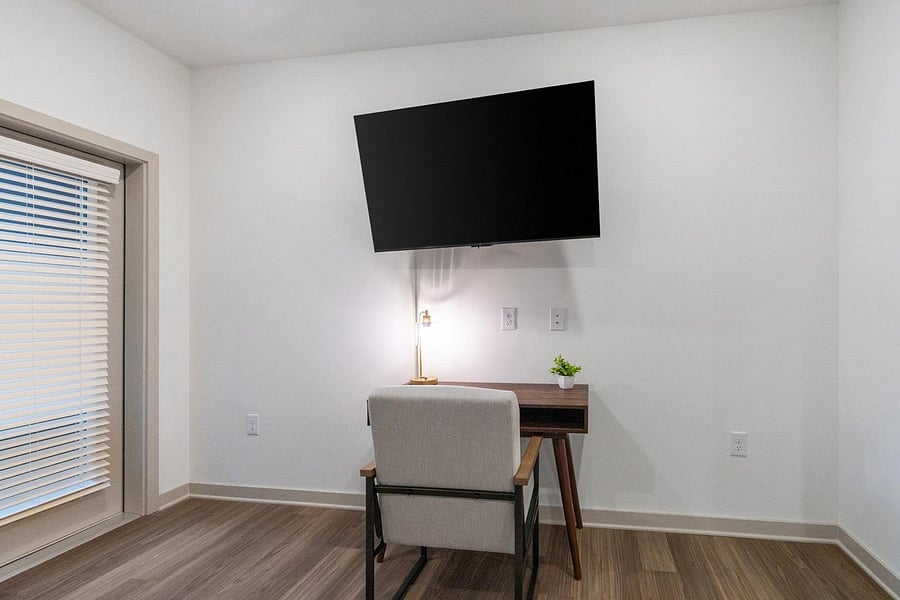 Furnished Finder property 1010922_1 photo 2