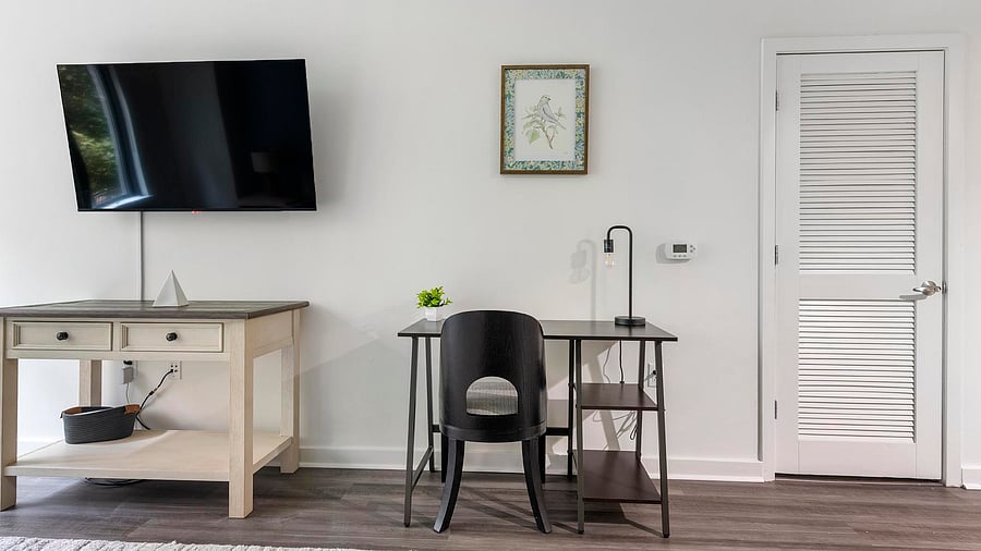 Furnished Finder property 1010942_4 photo 4