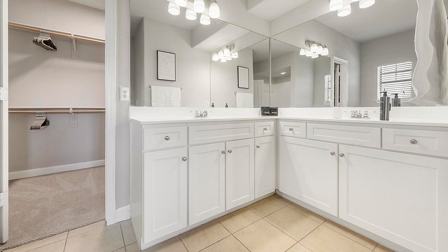 Furnished Finder property 1010960_11 photo 17