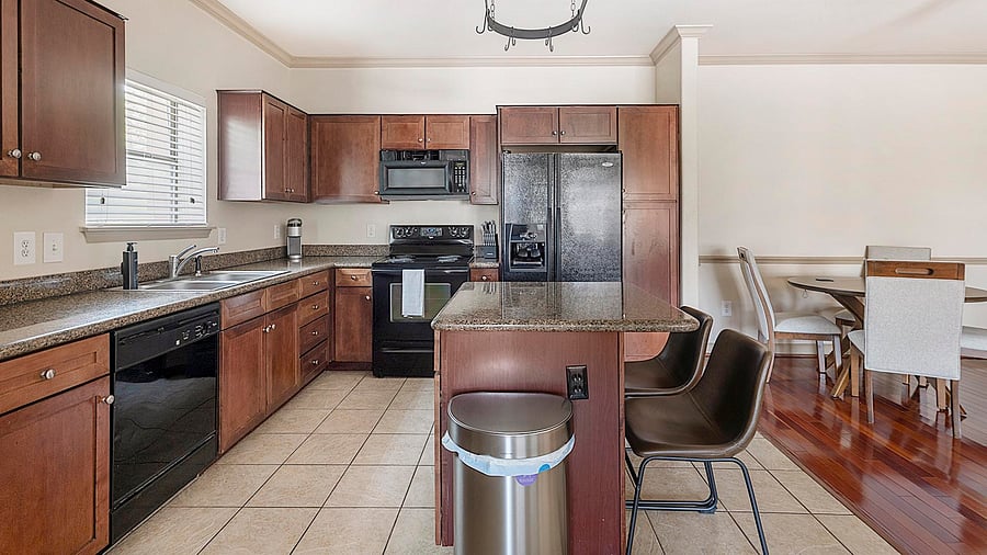 Furnished Finder property 1010960_7 photo 10