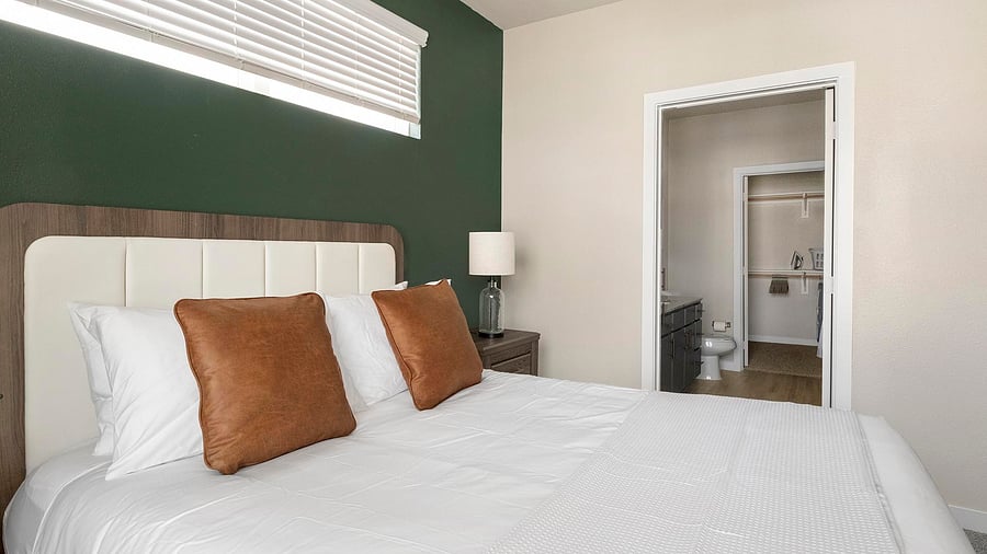 Furnished Finder property 1010962_13 photo 12