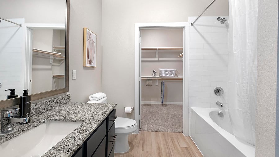 Furnished Finder property 1010962_13 photo 14