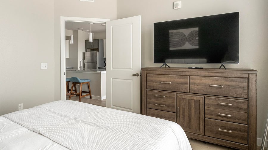 Furnished Finder property 1010962_14 photo 11