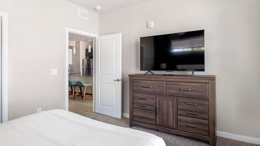 Furnished Finder property 1010962_15 photo 11