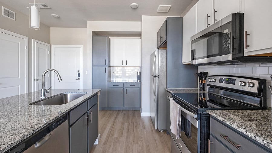 Furnished Finder property 1010962_17 photo 7
