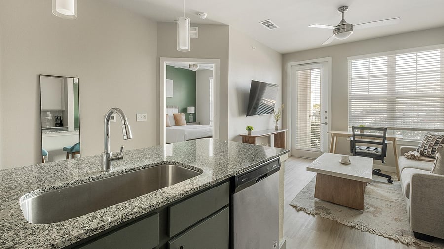 Furnished Finder property 1010962_18 photo 9