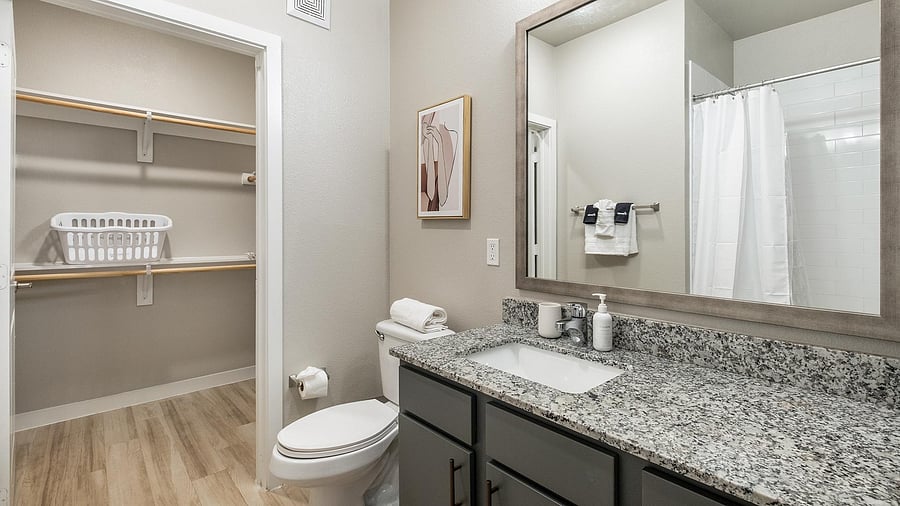 Furnished Finder property 1010962_18 photo 15